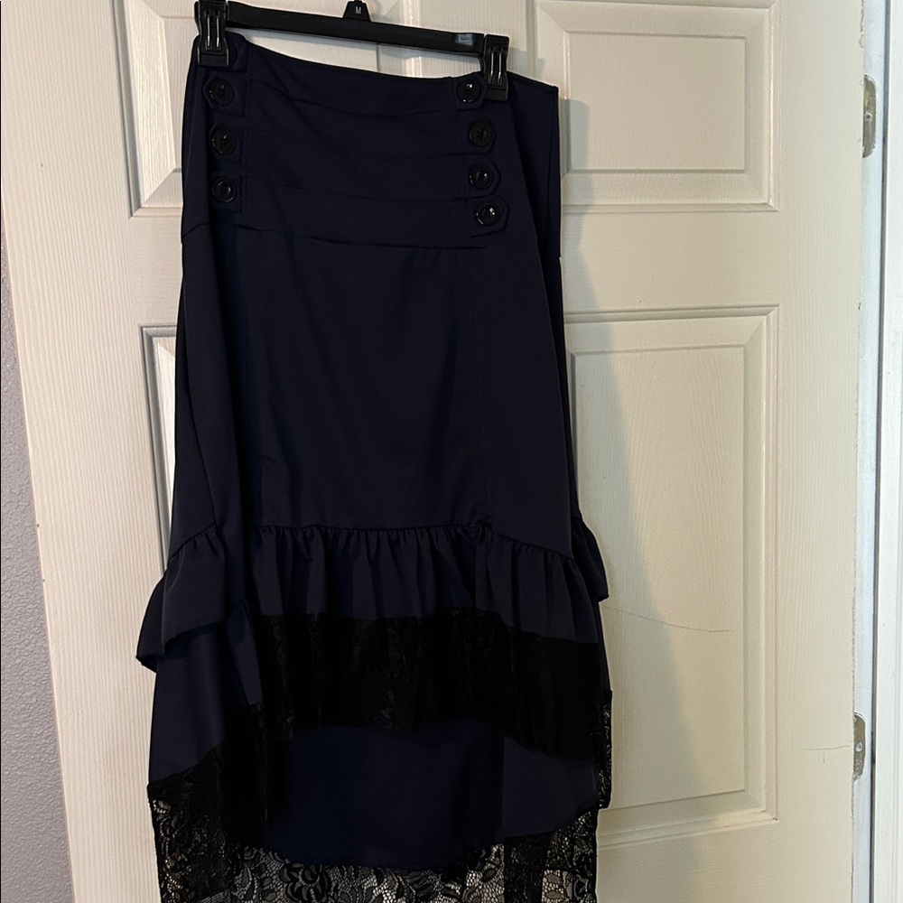 Elegant Lace Trim Skirt